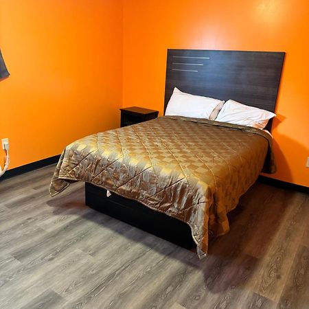 Budget Inn Decatur Priceville Экстерьер фото
