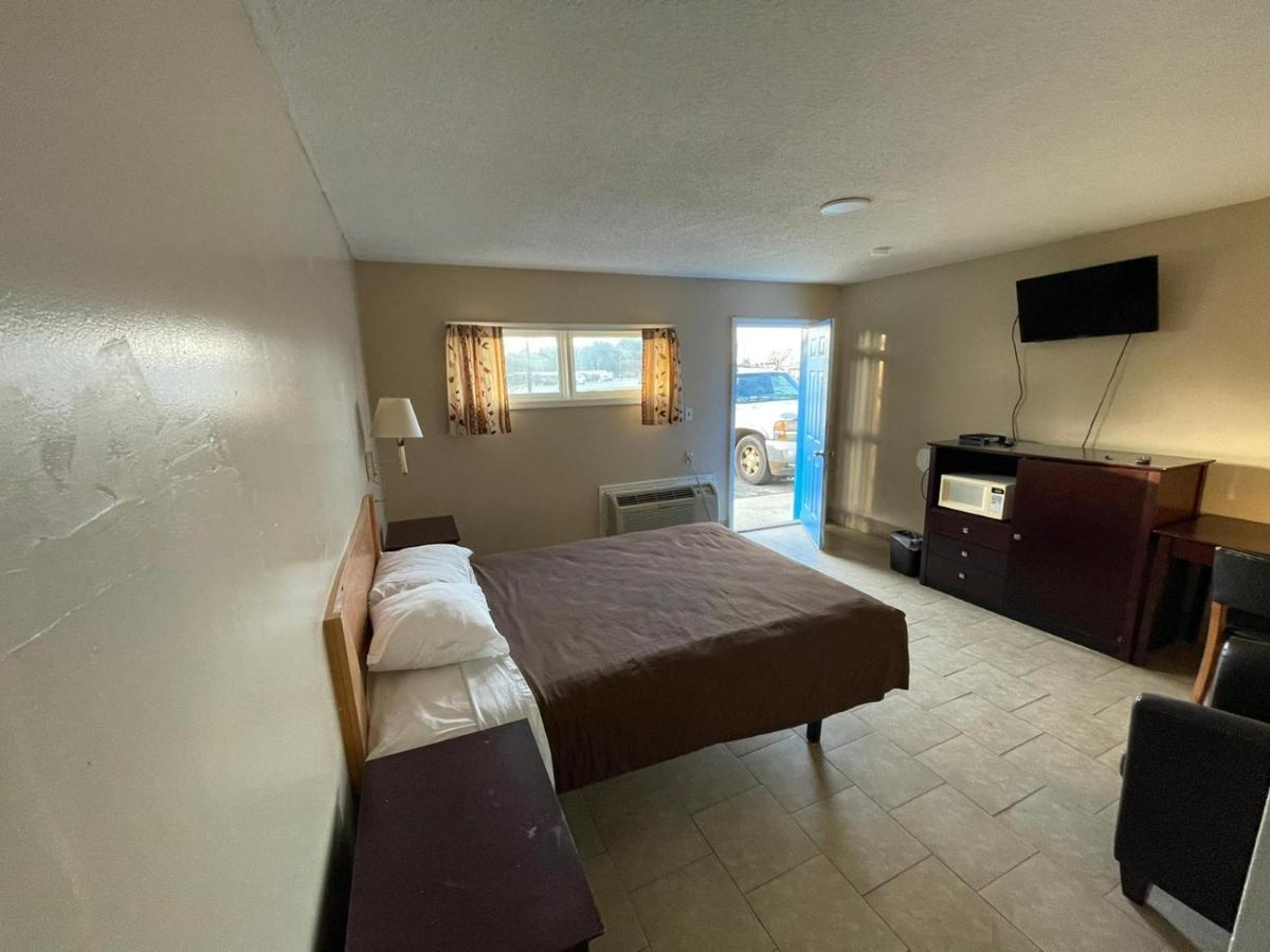 Budget Inn Decatur Priceville Экстерьер фото