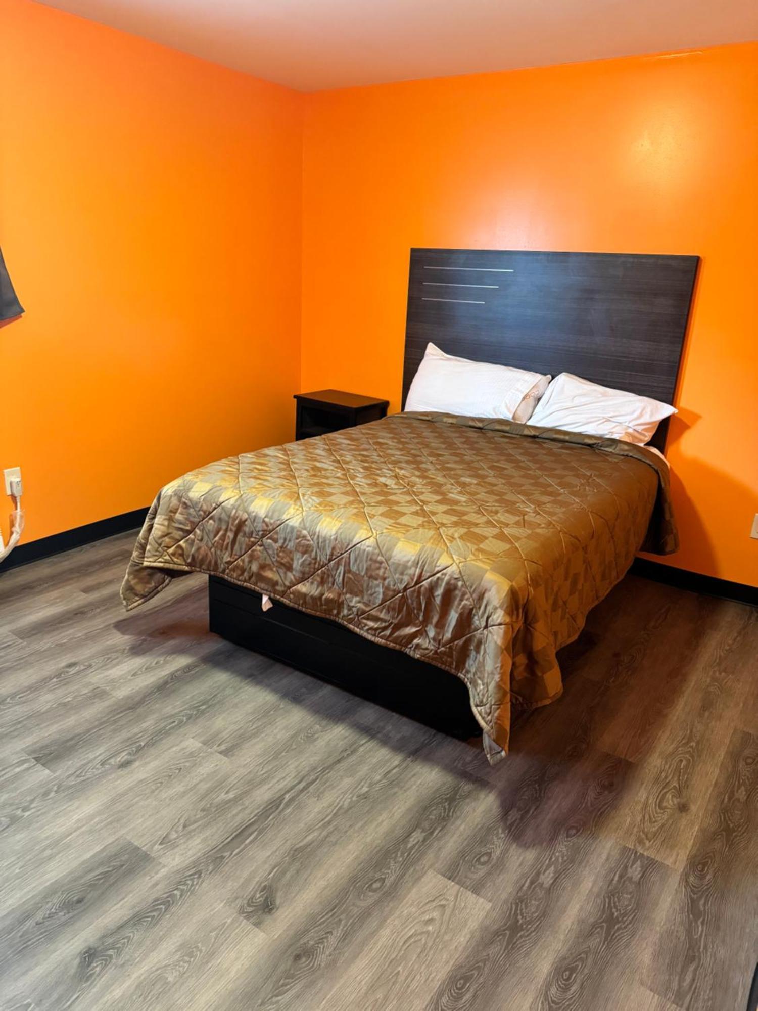 Budget Inn Decatur Priceville Экстерьер фото